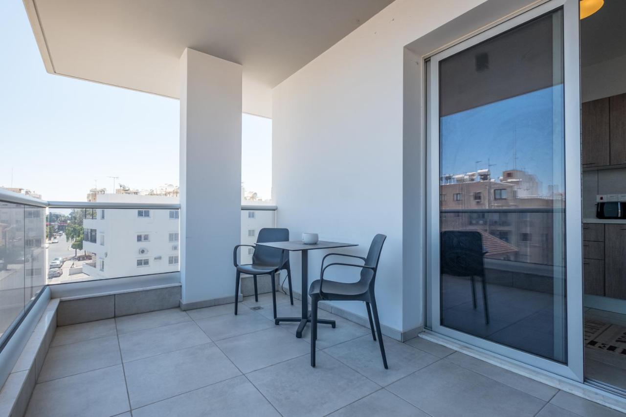 Solaar Apartments Faneromeni Larnaca Exterior photo