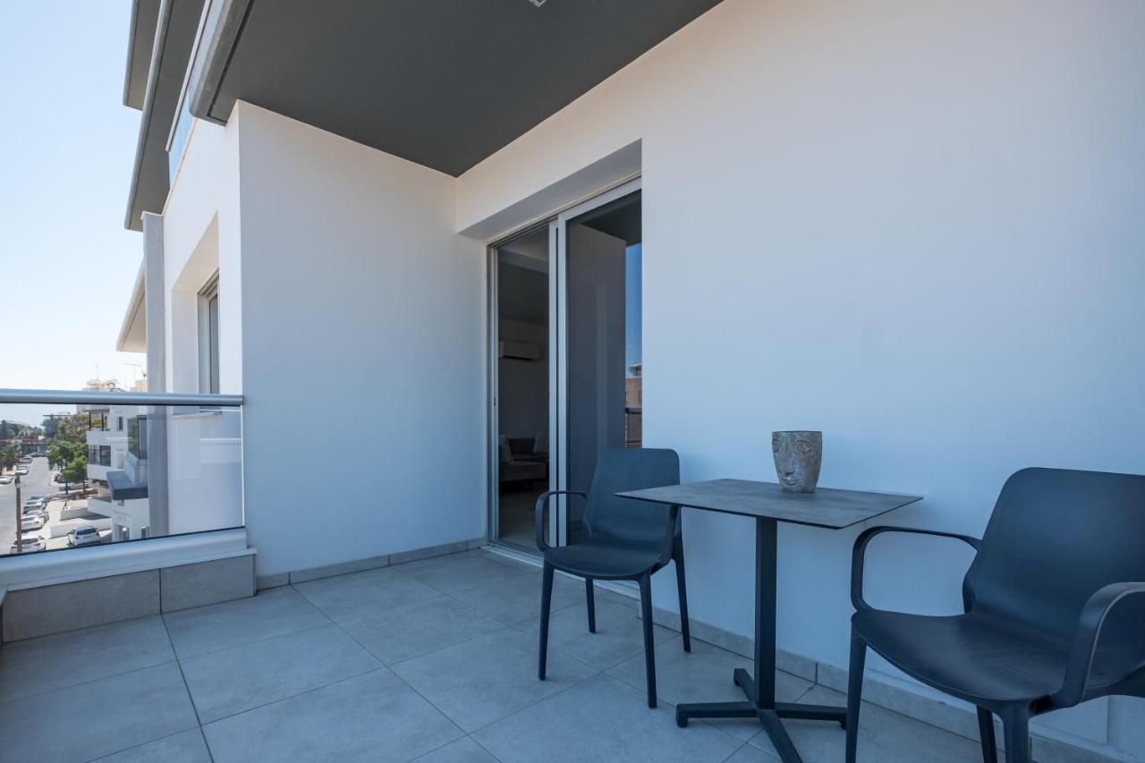 Solaar Apartments Faneromeni Larnaca Exterior photo