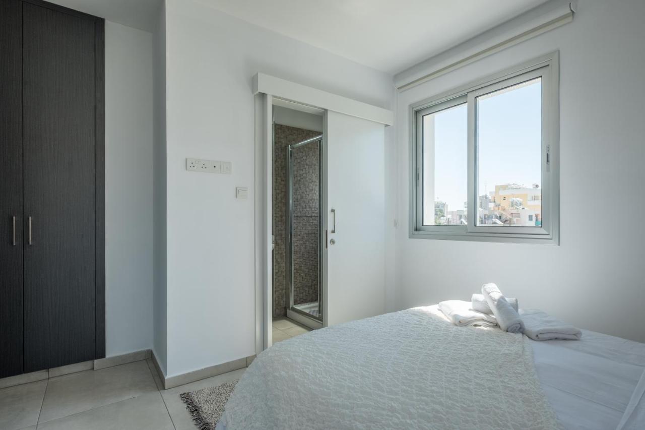 Solaar Apartments Faneromeni Larnaca Exterior photo